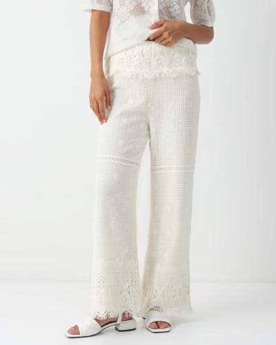 Cropped lace trousers