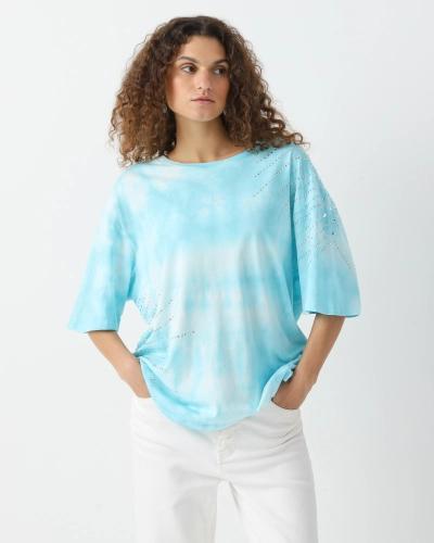 Gradient t-shirt decorated with crystals