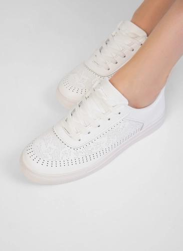 Casual leather sneakers for women