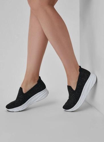 Women's casual slipons with adjustable elastic laces