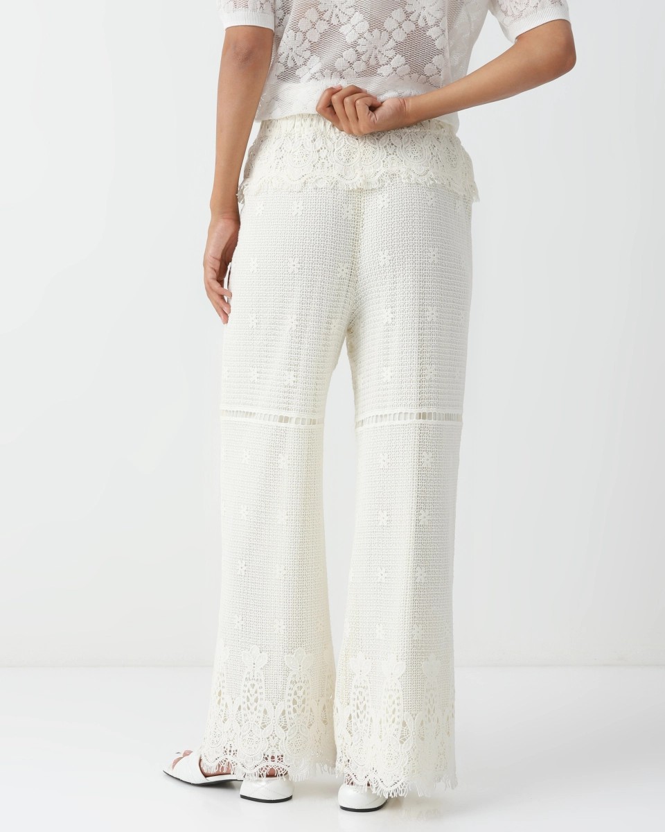 Cropped lace trousers