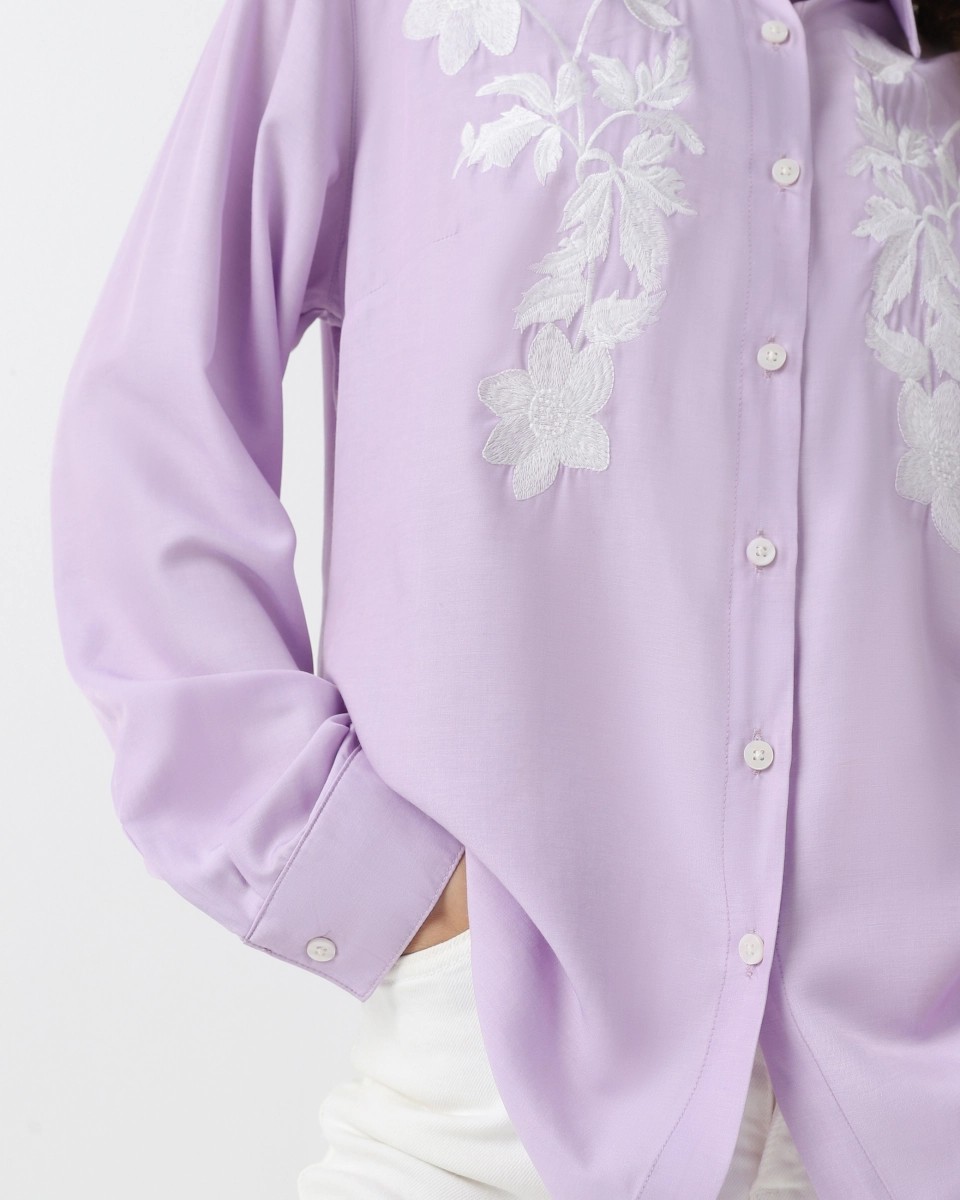 Floral embroidery blouse with pearls buttons