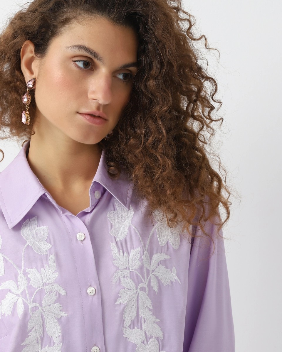 Floral embroidery blouse with pearls buttons