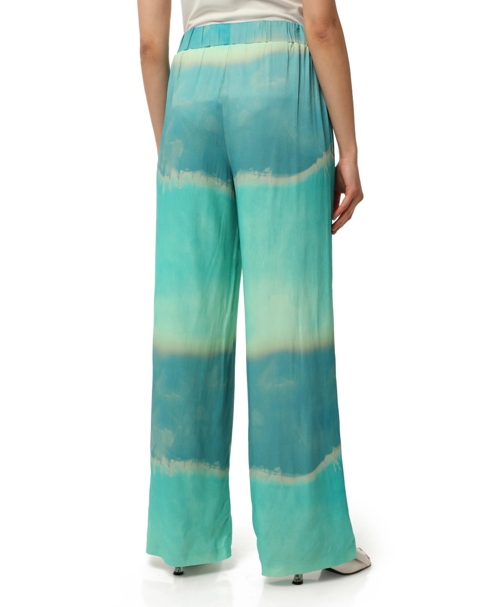 Loose-fit pants with elastic waistband