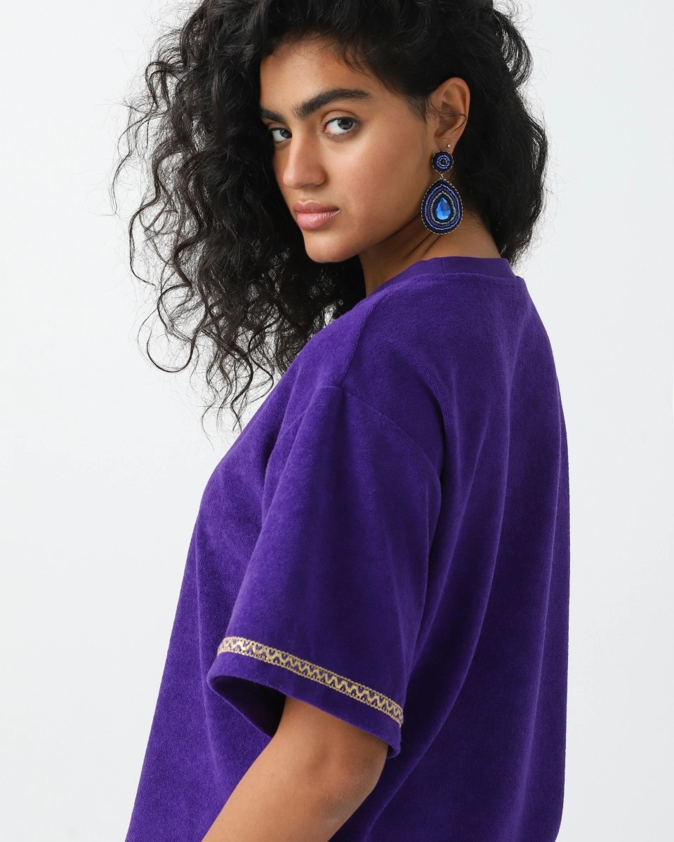 Oversized velvet t-shirt with ornament embellished sleeves