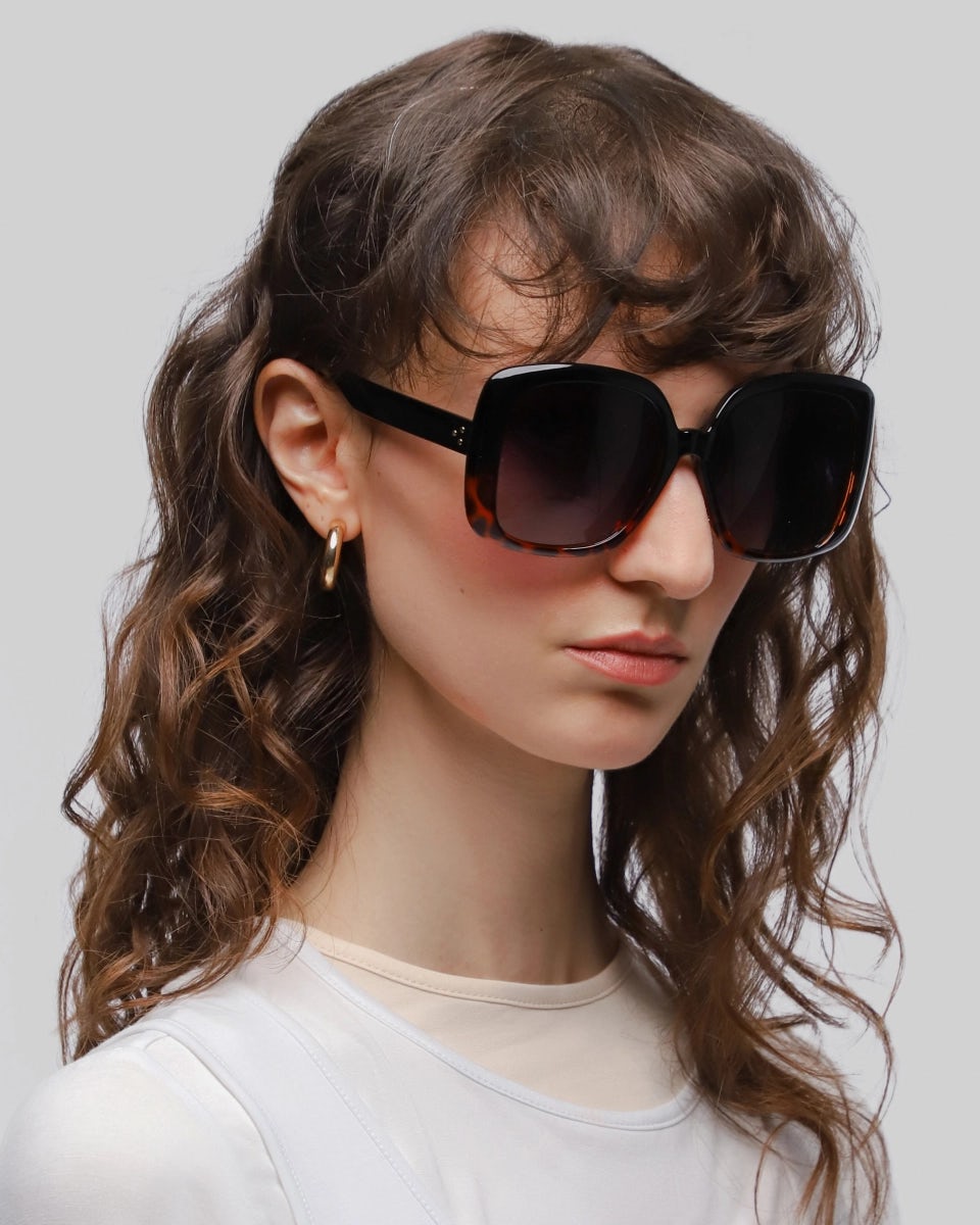 Polarized black square-frame unisex sunglasses, UV400
