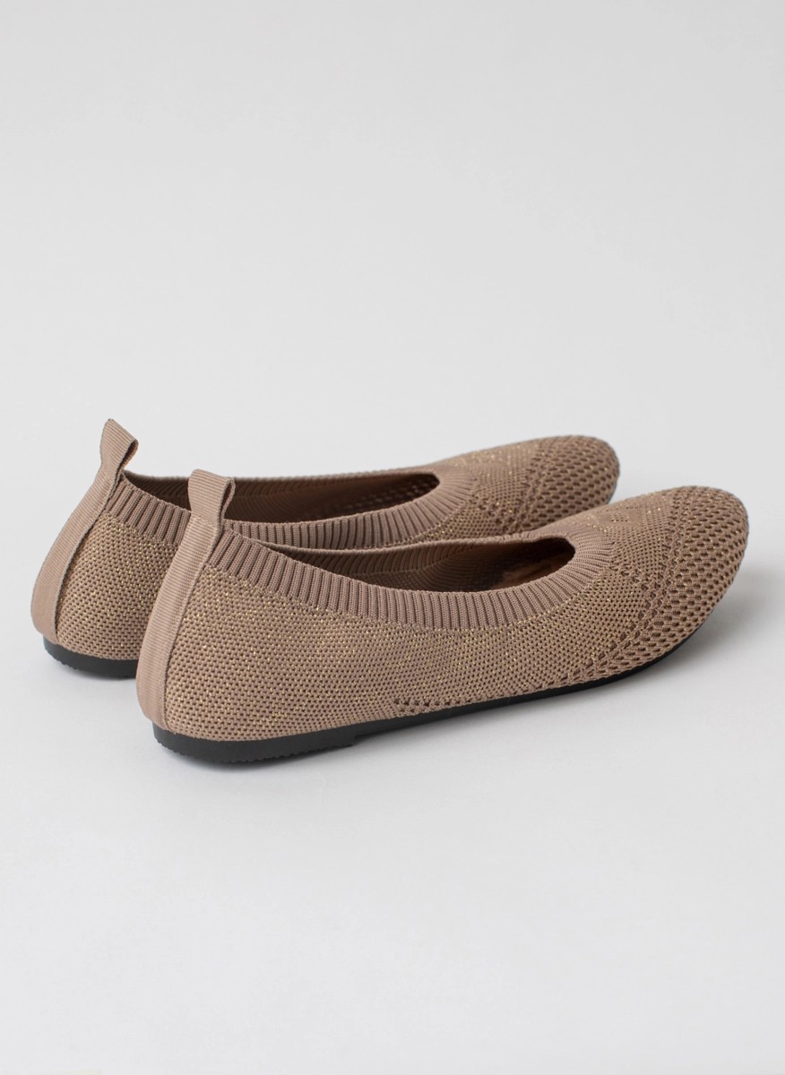 Breathable round toe ballet flats