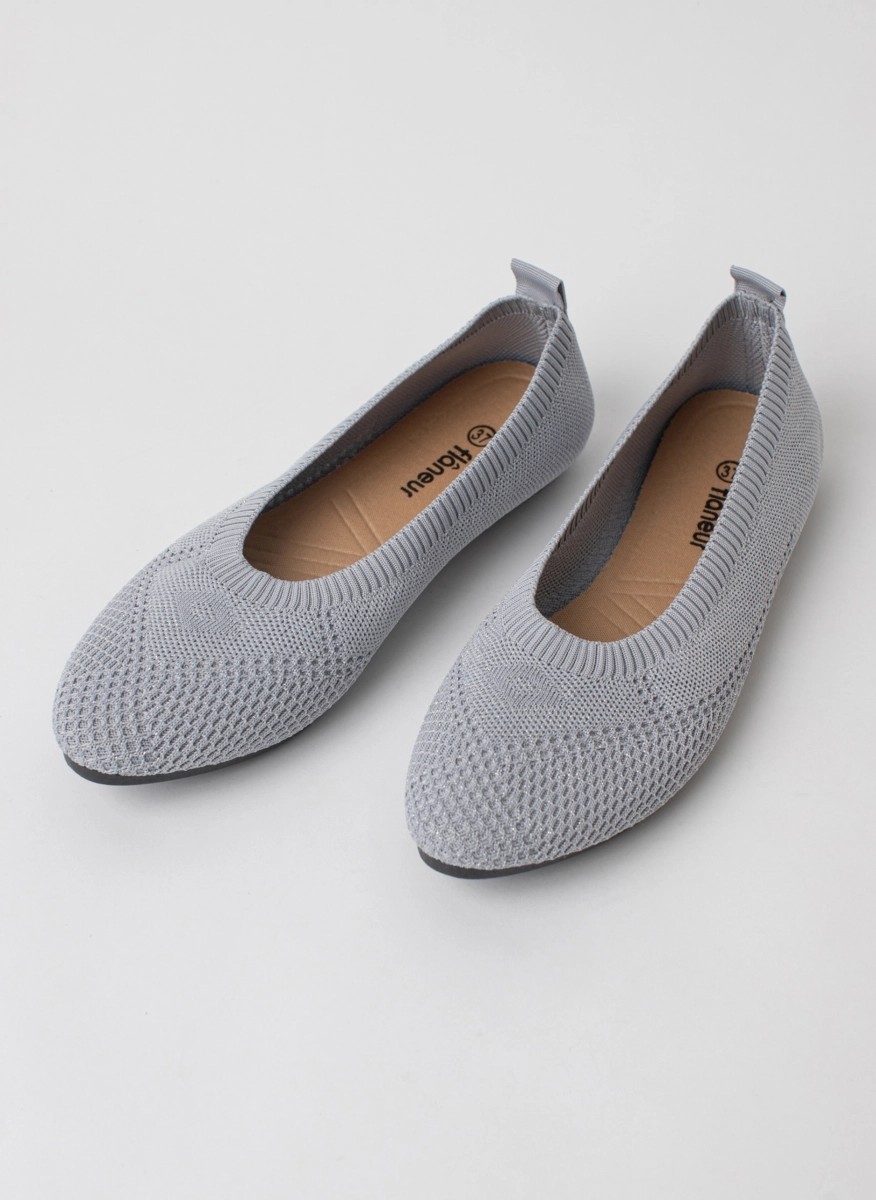 Breathable round toe ballet flats