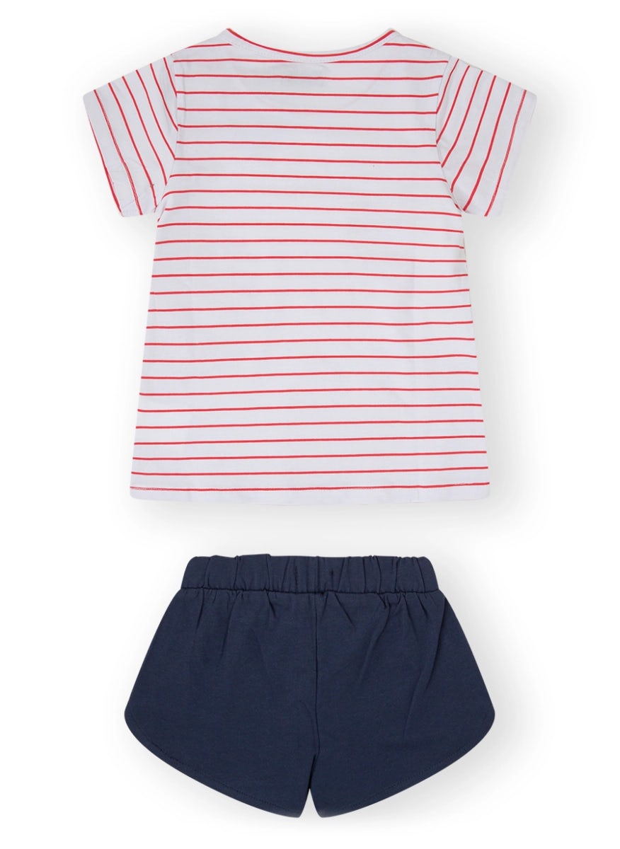 Comfortable summer set t-shirt and shorts for girls