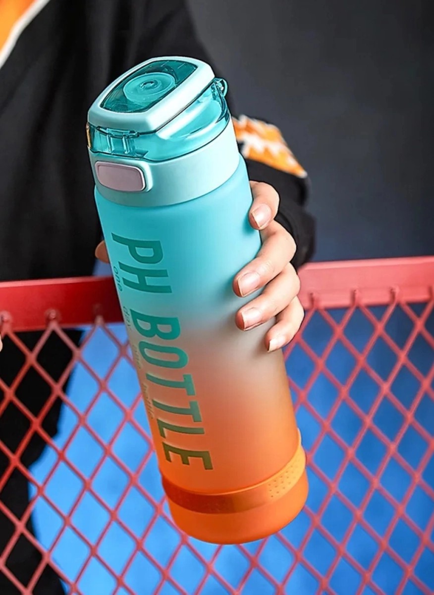 Portable leak-proof sports water bottle, 1000 ml